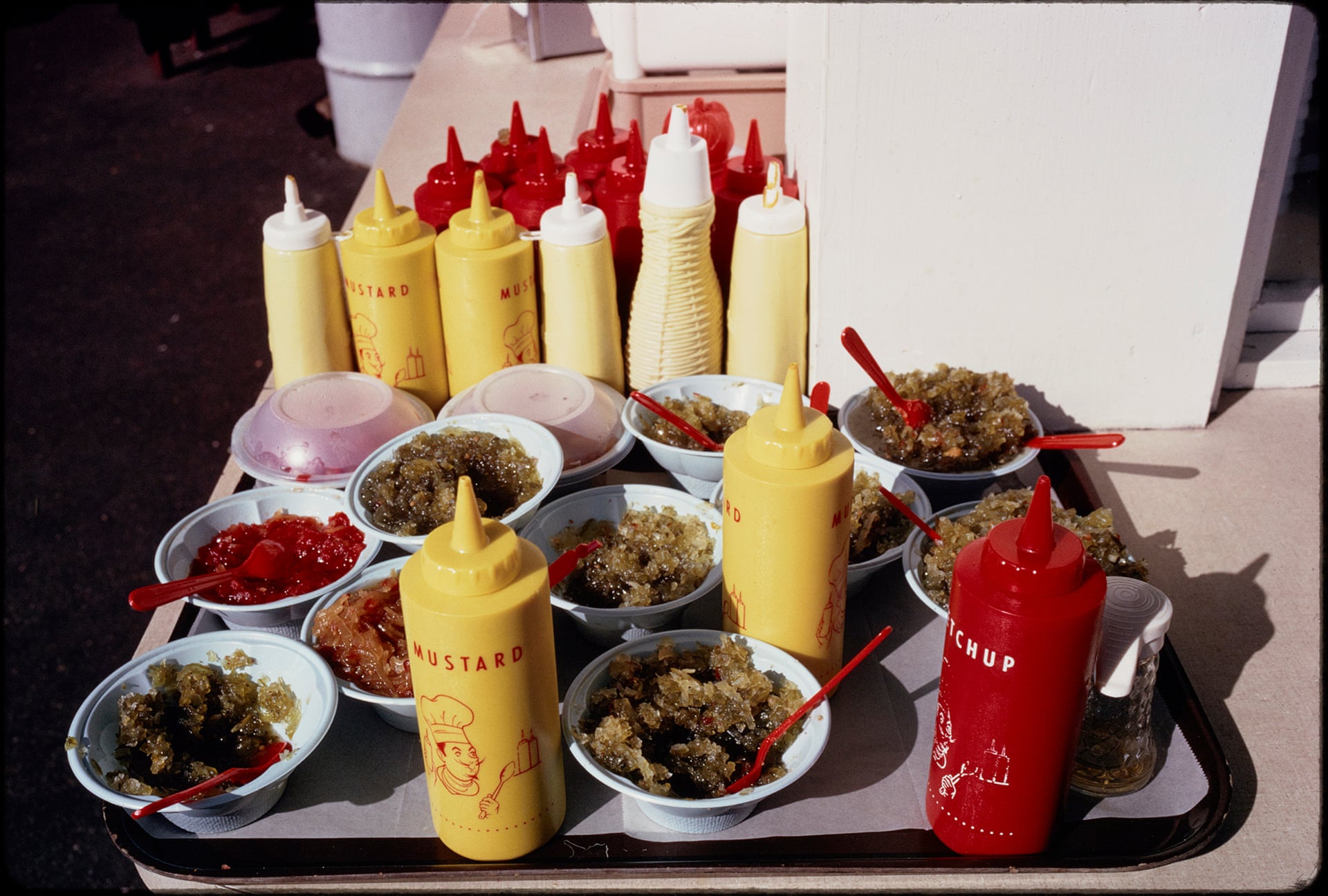 Untitled (condiments), Cape Cod, 1966 Garry
                      Winogrand